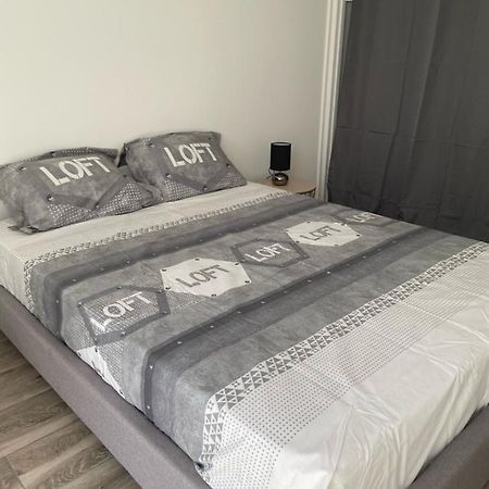 F2 Lumineux Tout Equipe Sur La Route Des Plages Perpignan Eksteriør bilde